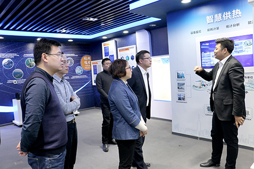 展廳小.jpg 展廳小.jpg